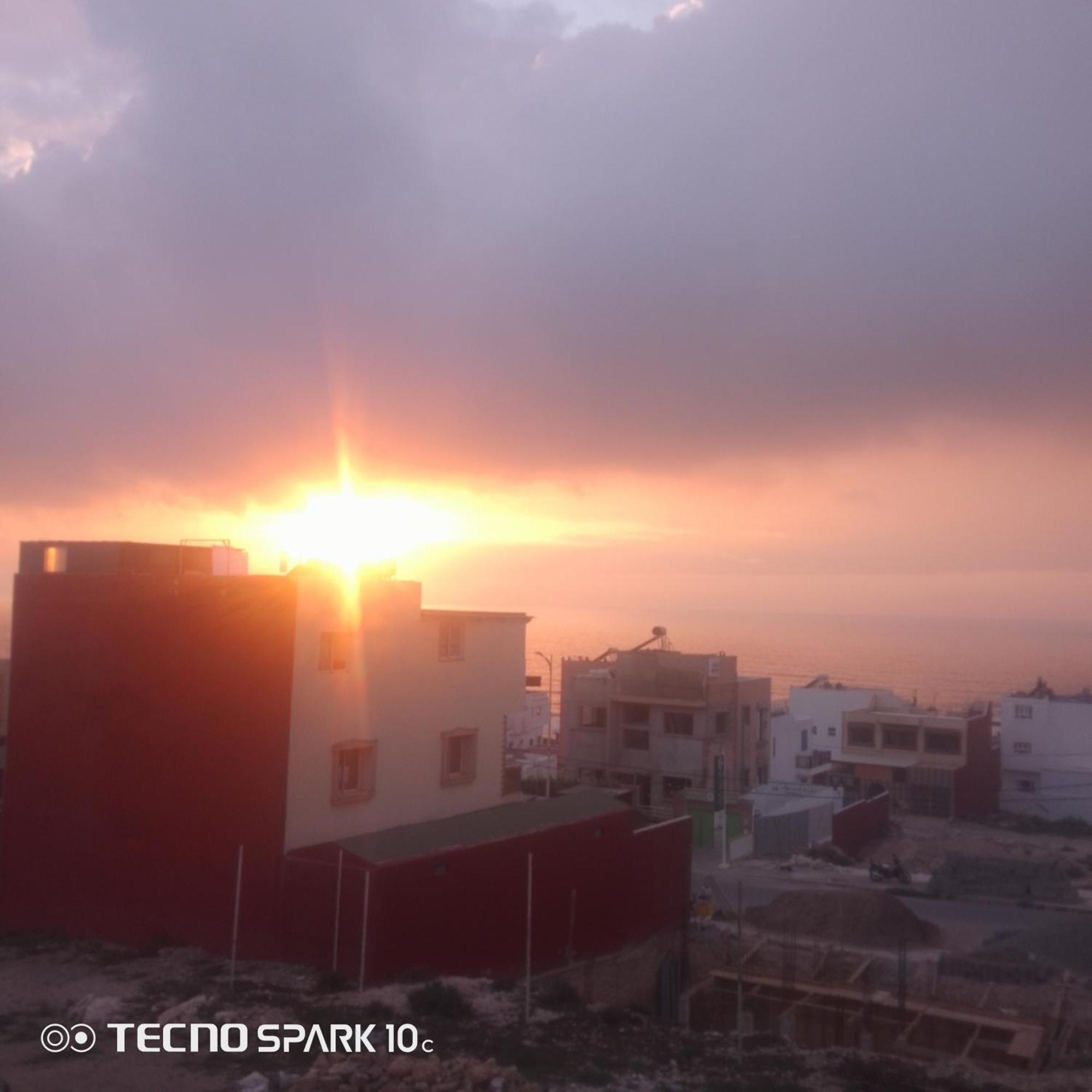 Dawn Surf Hostel Imsouane Bagian luar foto