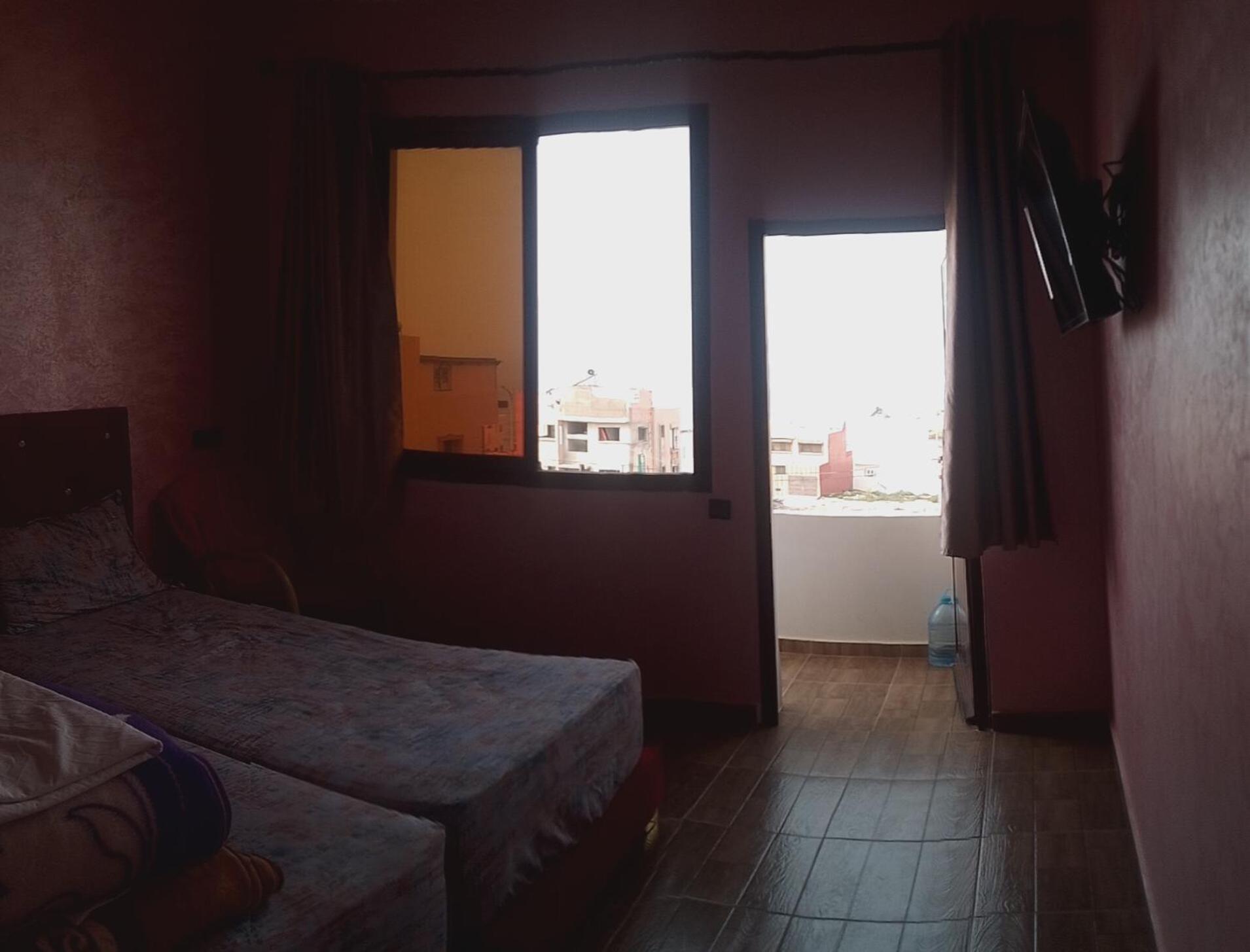 Dawn Surf Hostel Imsouane Bagian luar foto
